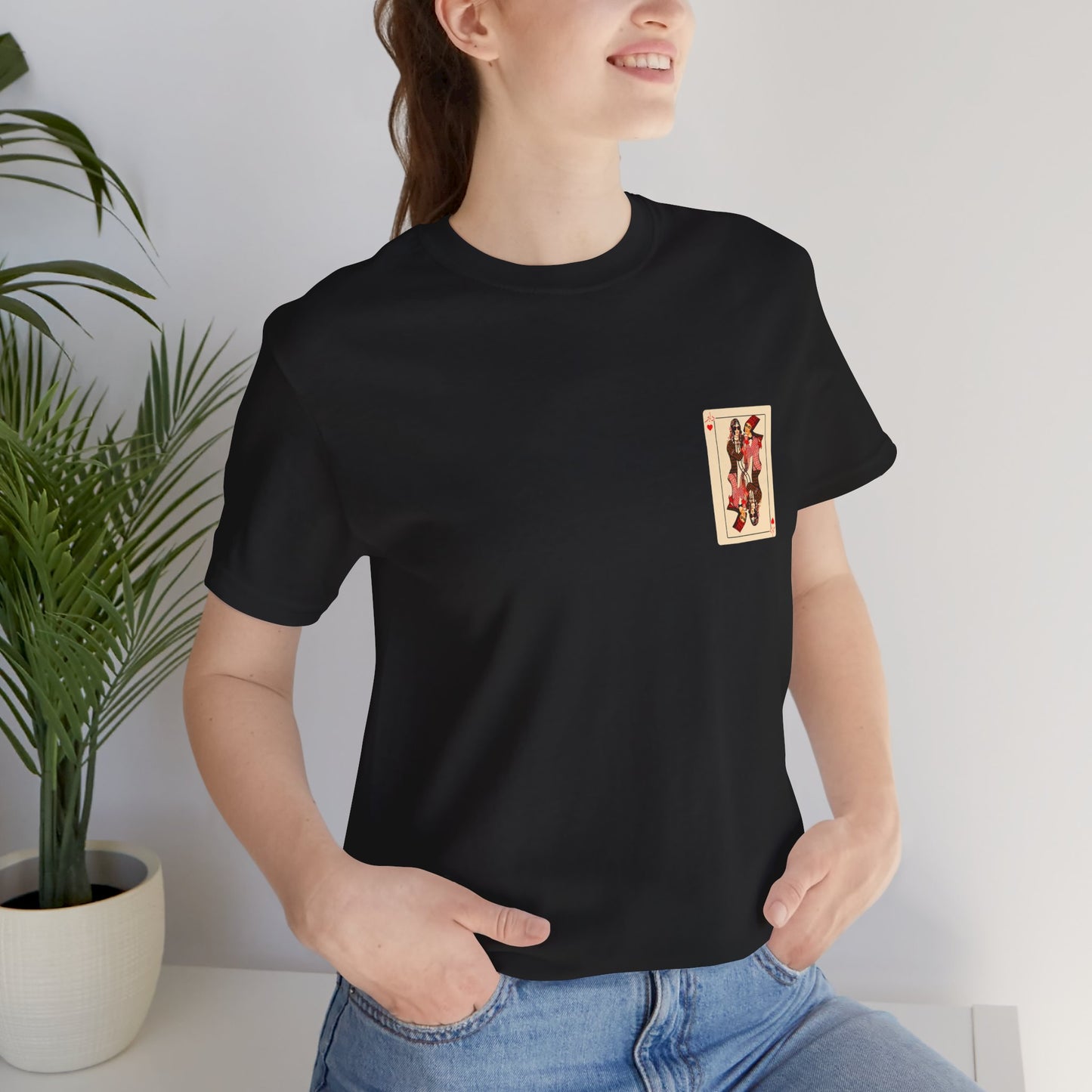 Queen of Hearts Delbar T-Shirt - Vintage Royal Playing Card Graphic Tee - Unisex