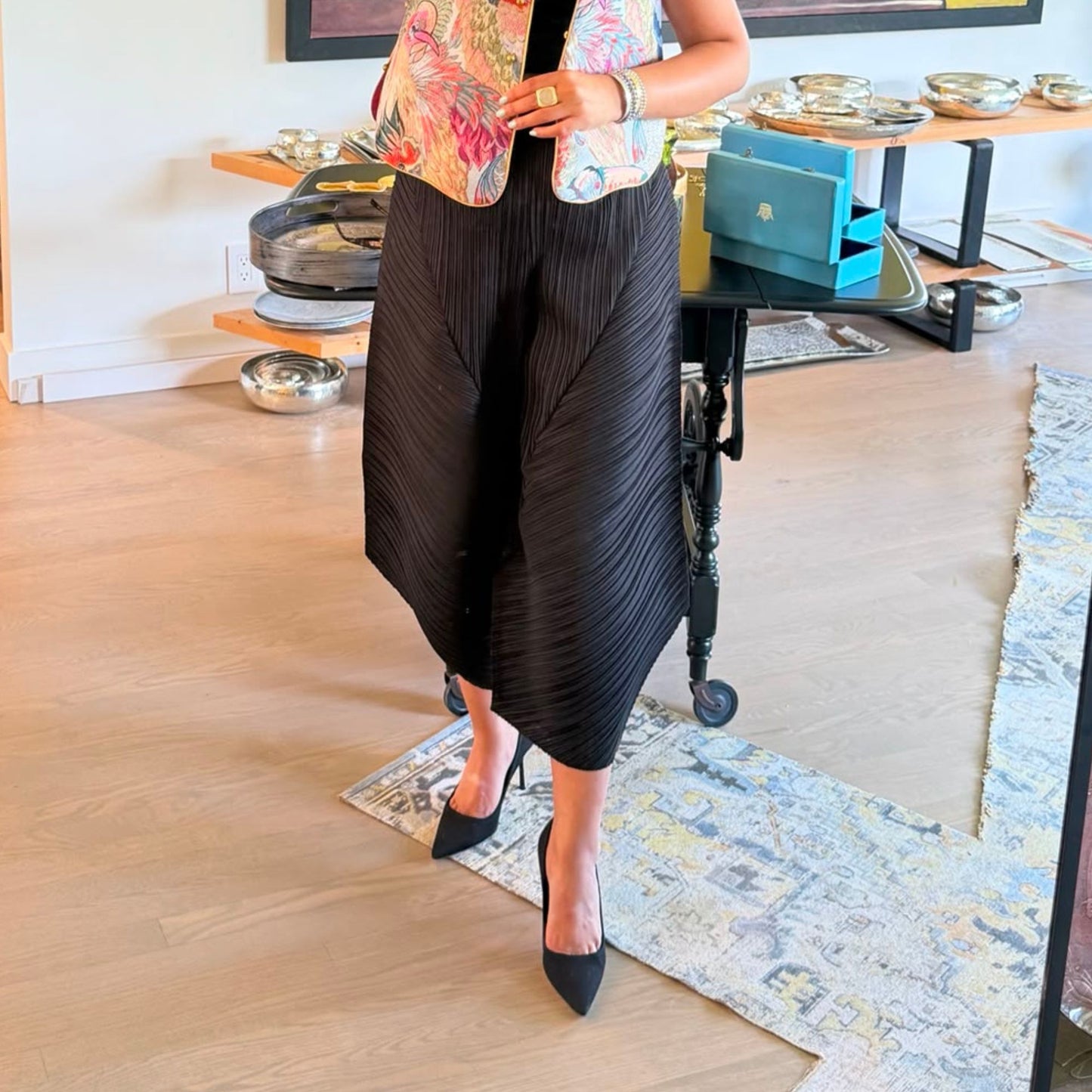 Pleated Wide-Leg Pants – One Size (S–L) – Black